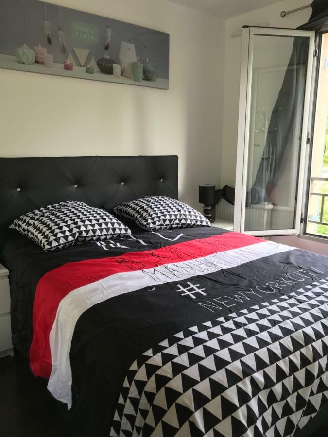 Chambre D'Hotes Proche De Disneyland Et Pas Loin De Paris Bussy-Saint-Georges Ngoại thất bức ảnh